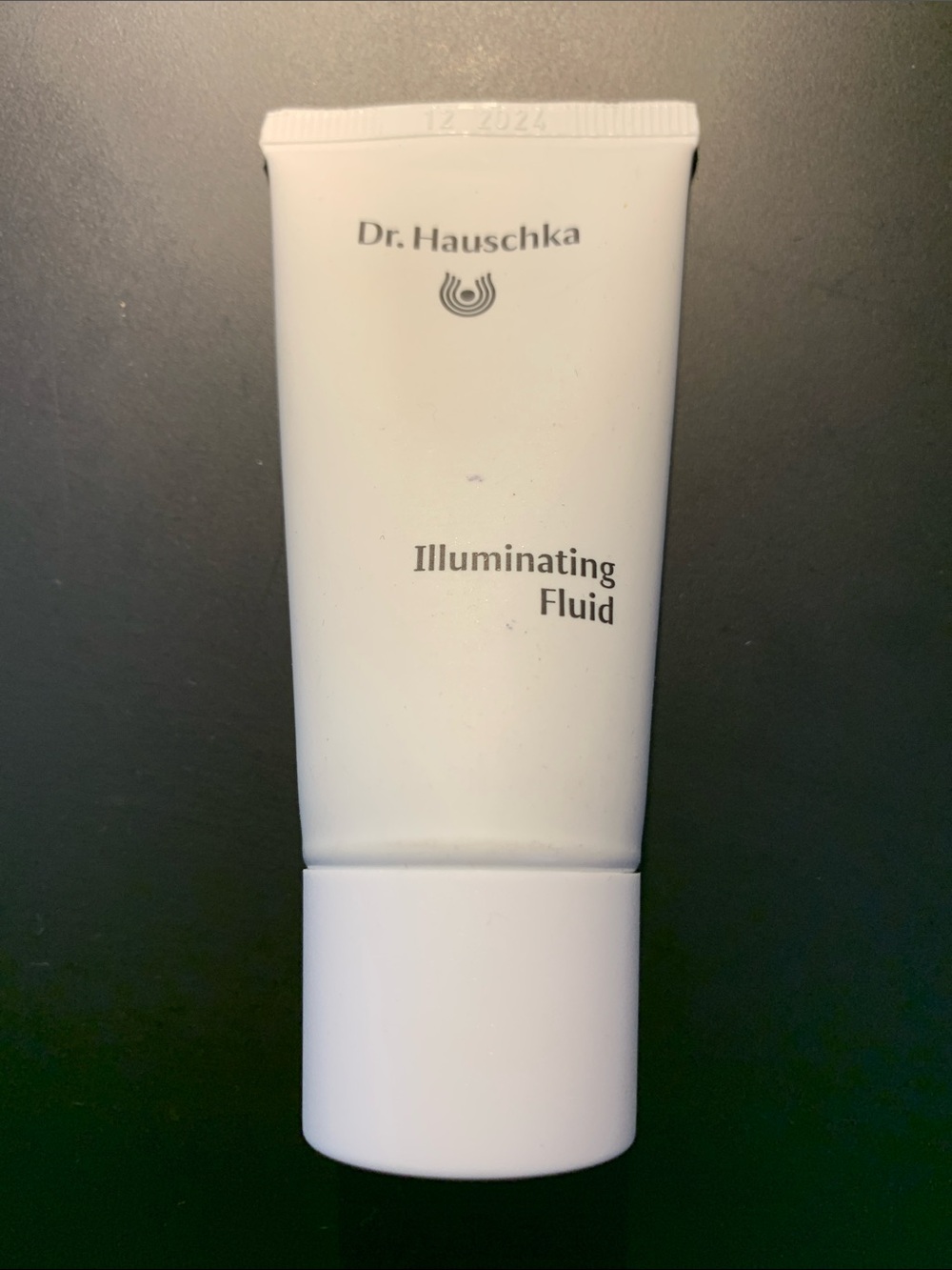 Dr. Hauschka Illuminating Fluid - new